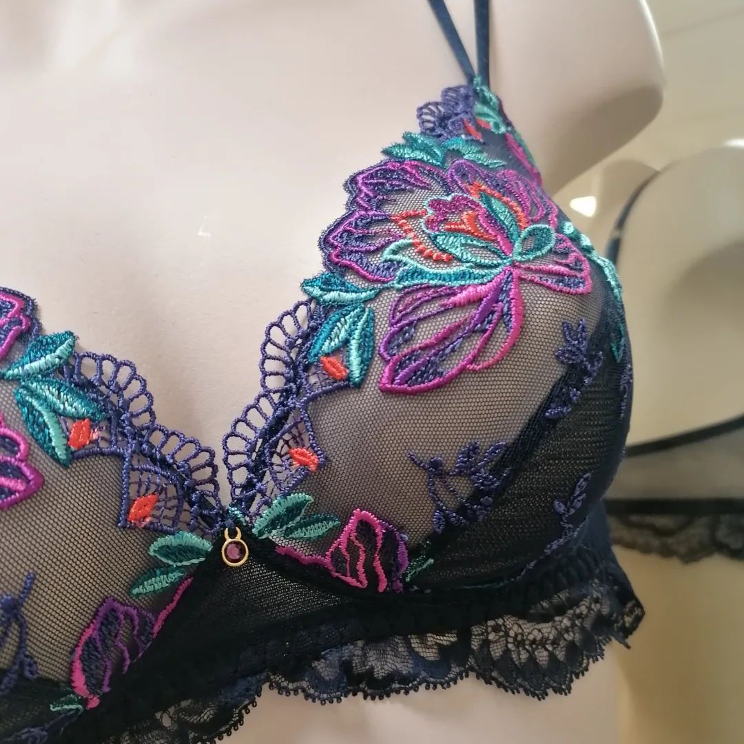 Lingerie post-opératoire - Charme & Séduction